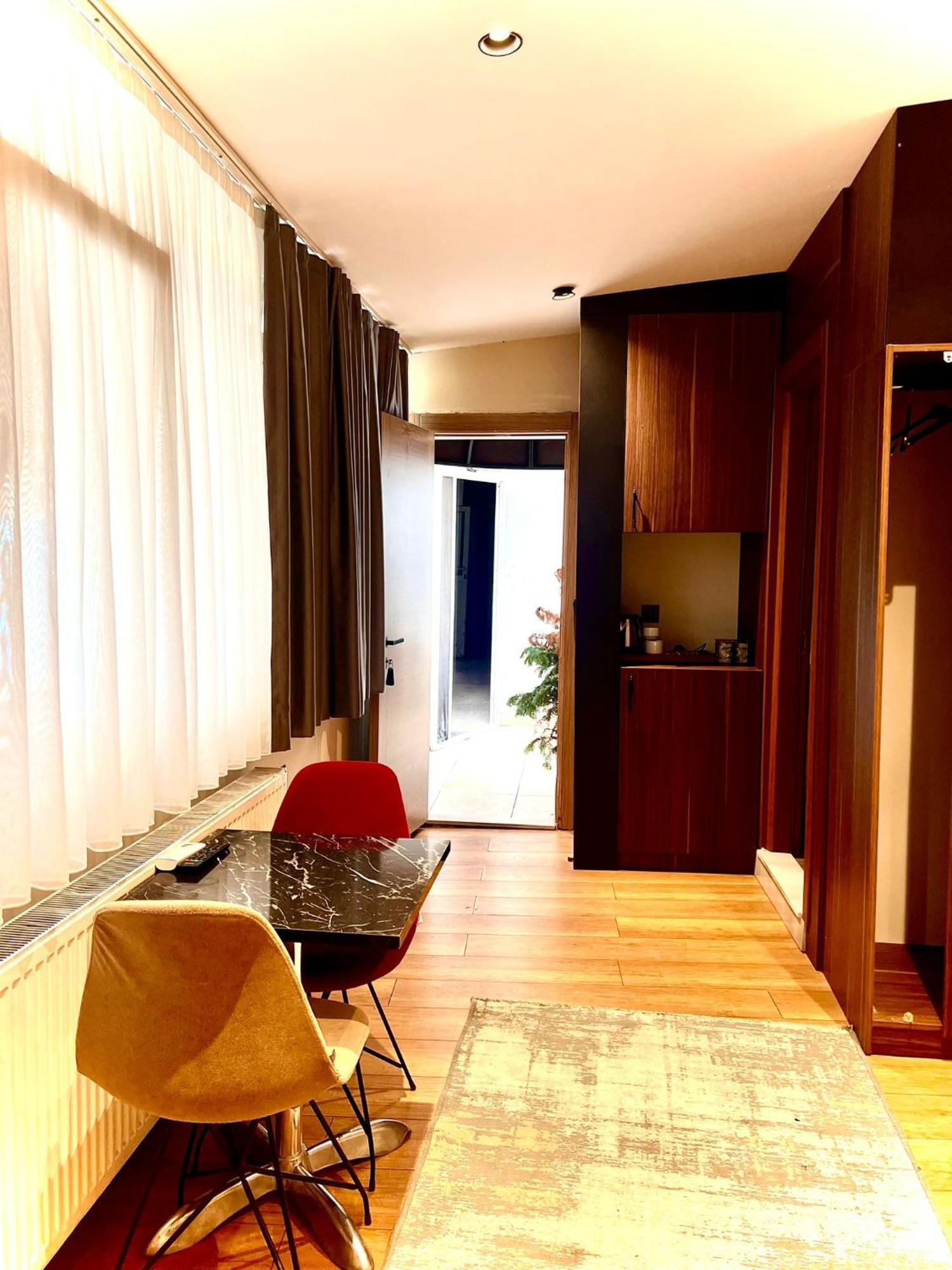 Besiktas Konuk Evi Hotel Istambul Exterior foto